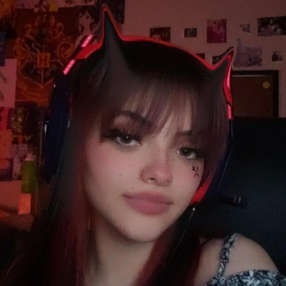 Meet your Posher, Sky - Picture 1 of 1